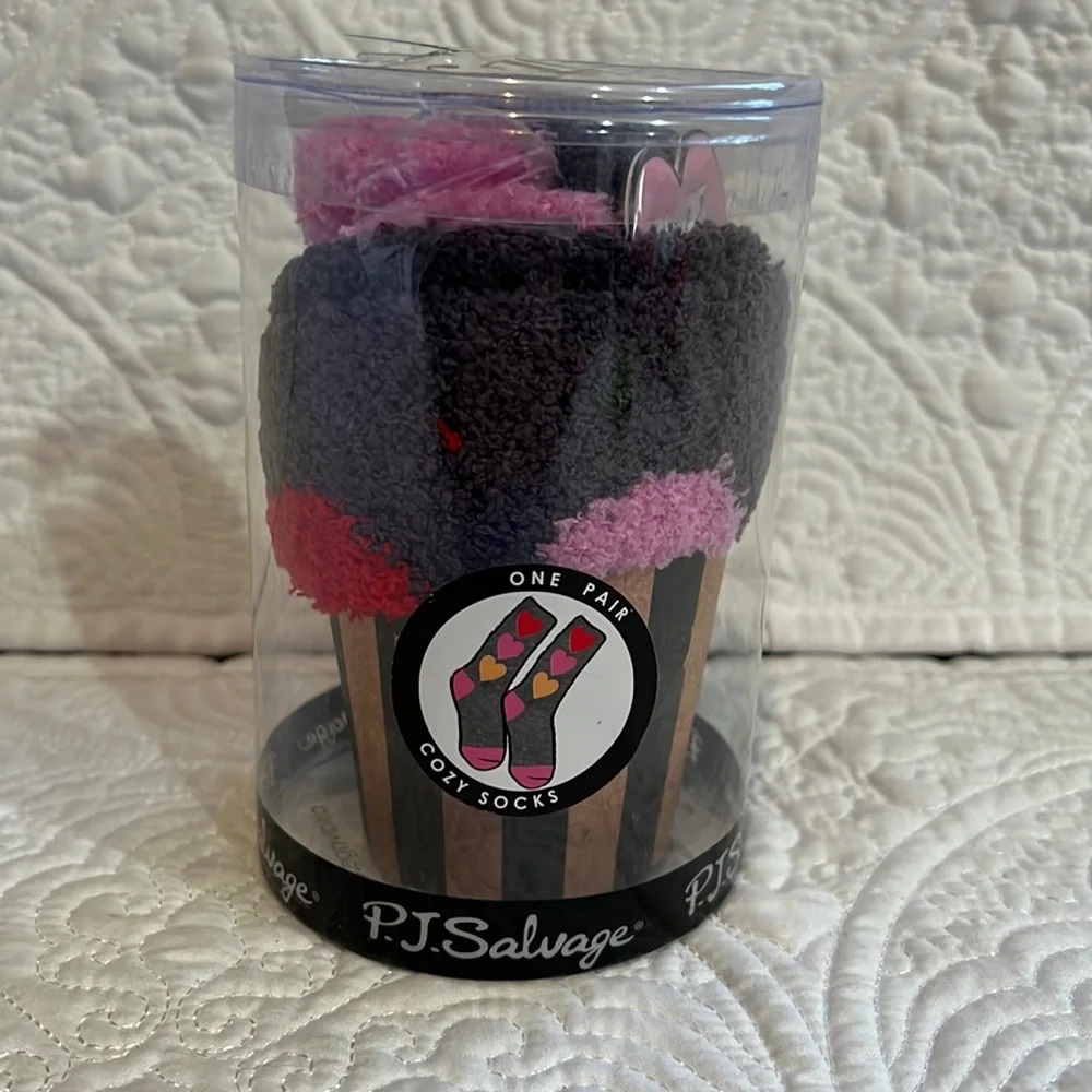 P.J. Salvage cozy‎ socks, NWT